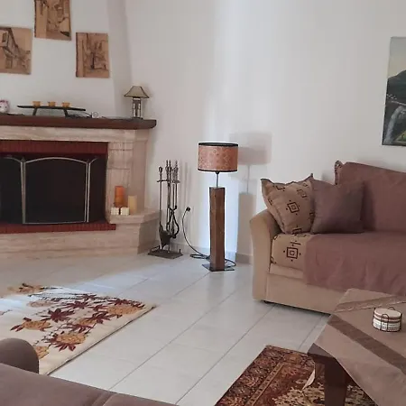 Stravos-platanos Apartment