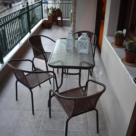Apartment Stravos-platanos