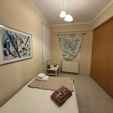 Stravos-platanos Apartment *